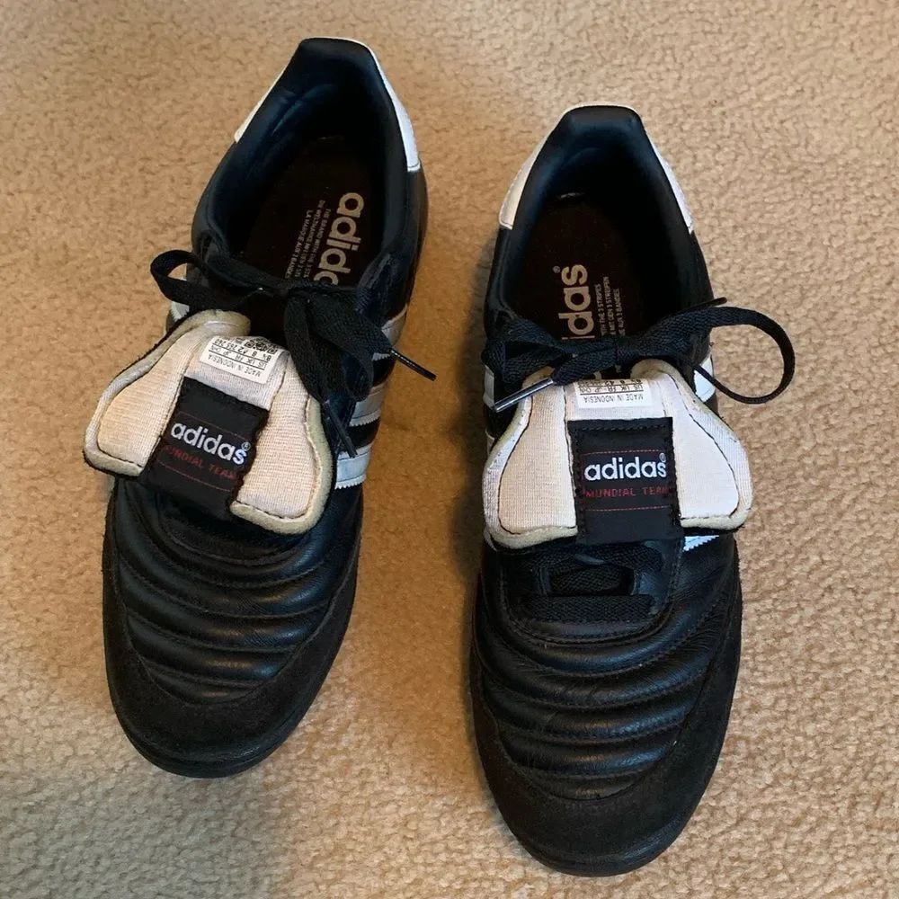 Adidas team mundial Turf soccer shoes